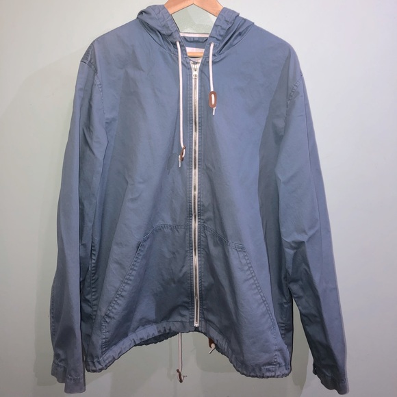 Light blue wind breaker - Picture 1 of 5